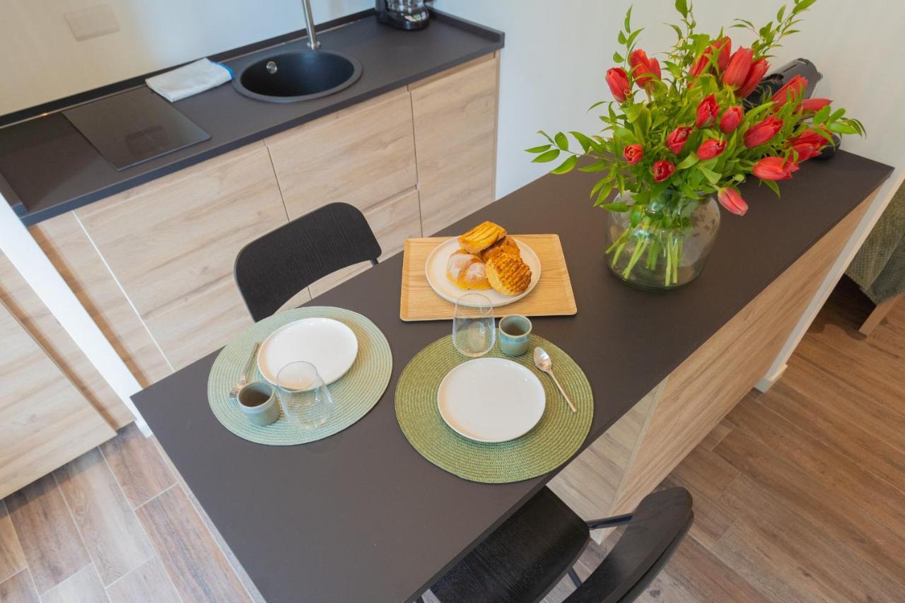 Enchanted Como Lake - Tremezzo Apartments By Rent All Como Exterior photo